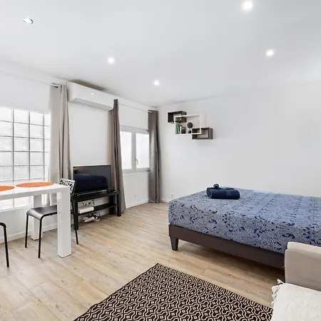 Renting - Penchienatti - Chic & Modern Urban Pearl Massena Old Nizza